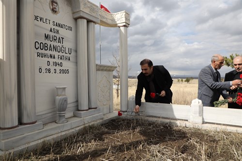 Halk Ozanı Murat Çobanoğlu Ölümünün 18. Yılında Törenle Anıldı
